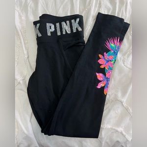 Pink cotton leggings. Size XS. Sequin and printed